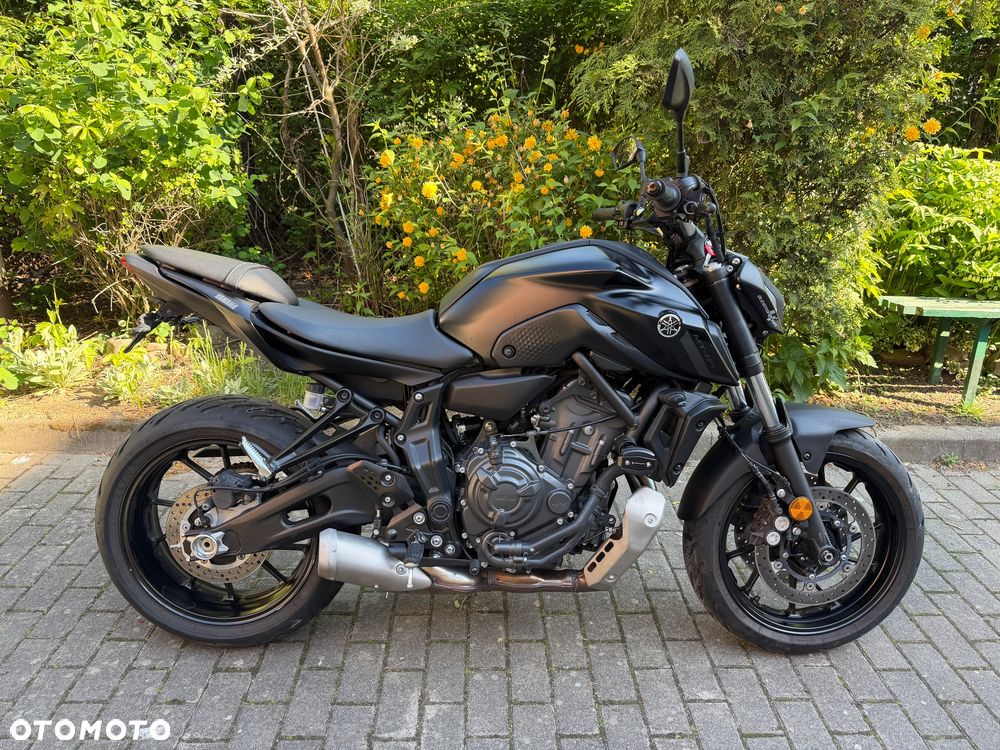 Yamaha MT - 2