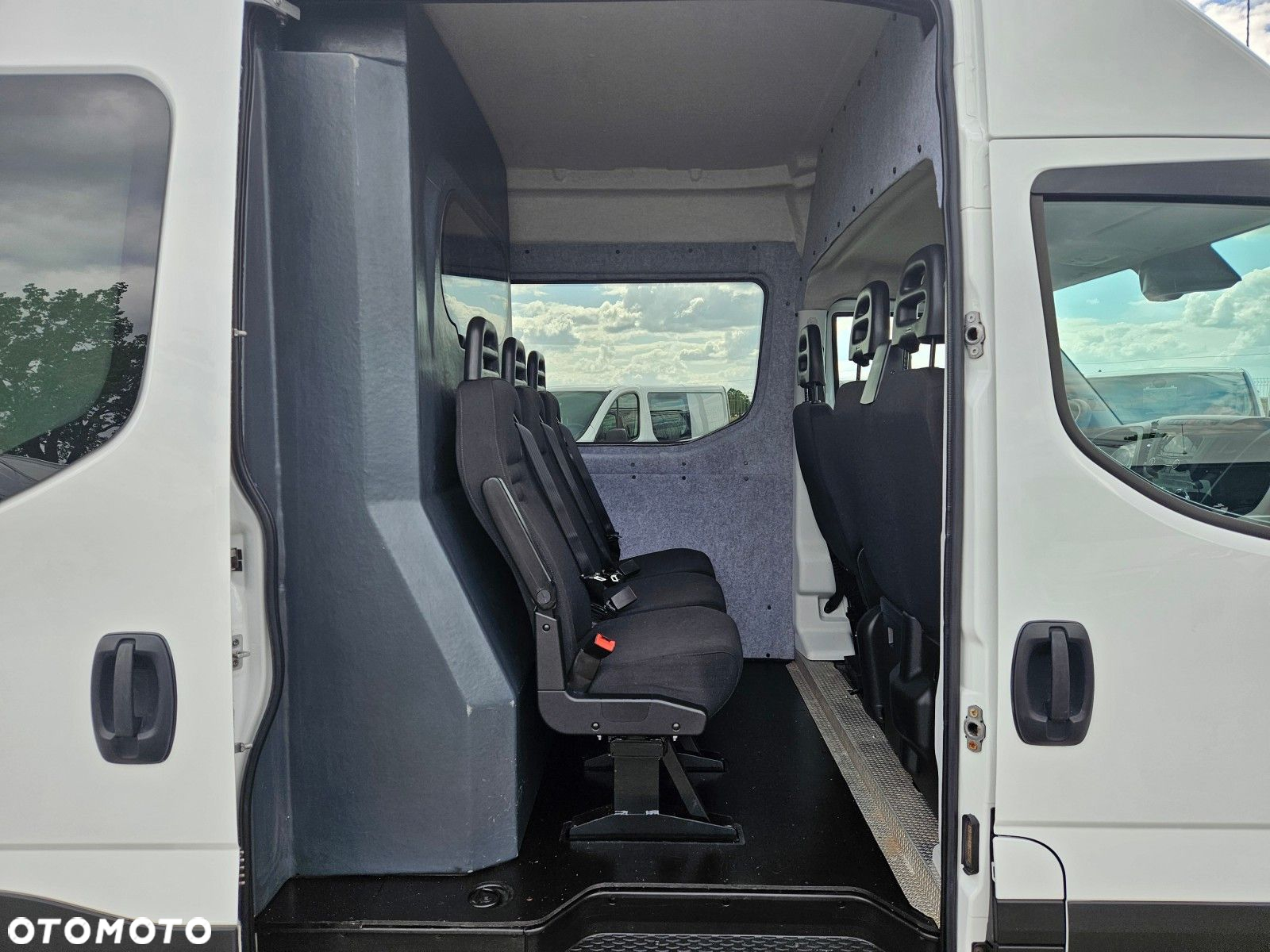 Iveco 35s16 L3H2 *104900zł NETTO* Brygadówka 6-cio osobowa 2,3HPi/160KM - 28