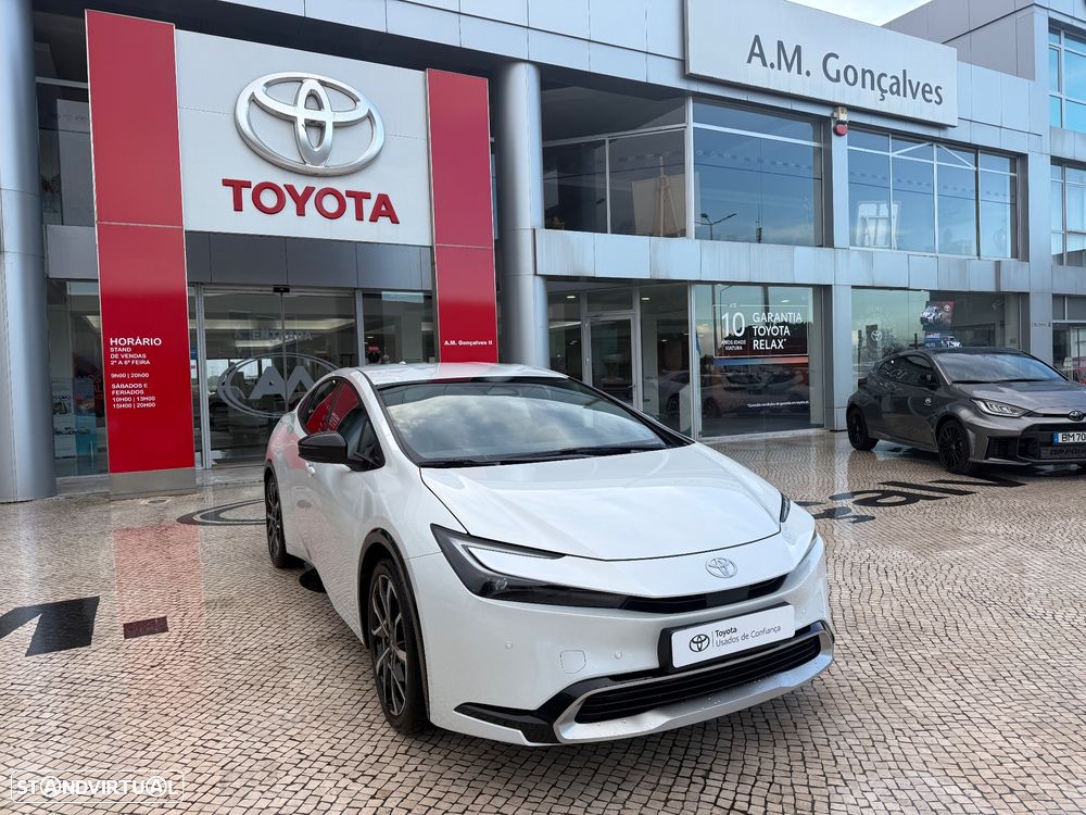 Toyota Prius 2.0 Plug-in Premium - 3