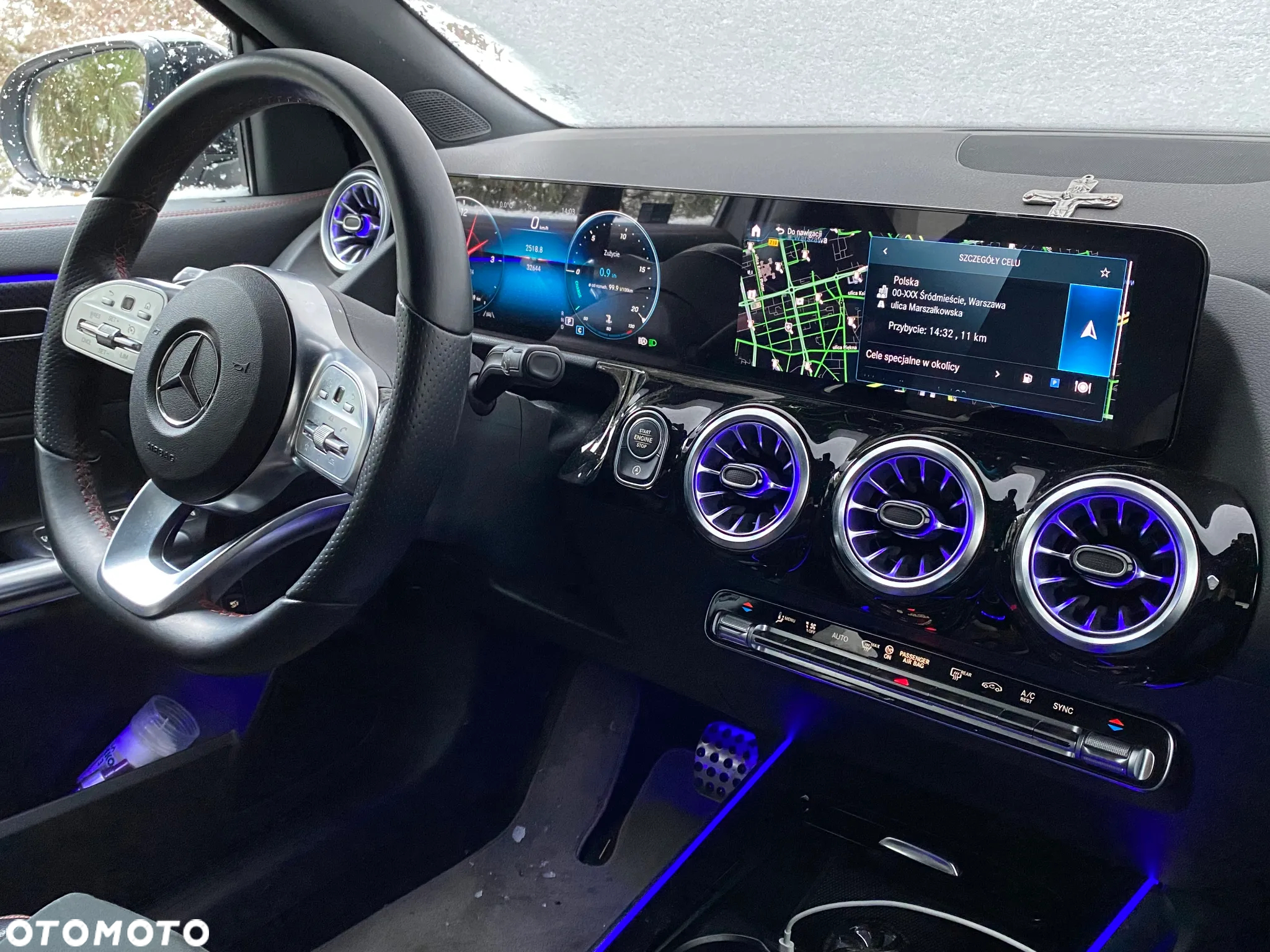 Mercedes-Benz GLA 180 d AMG Line - 11