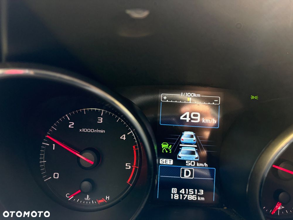 Subaru Outback 2.0D Comfort Lineartronic - 9