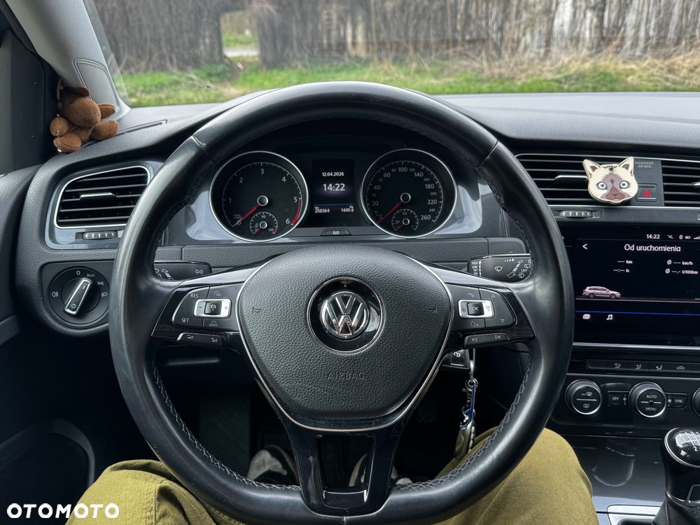 Volkswagen Golf 1.6 TDI BMT Comfortline - 11