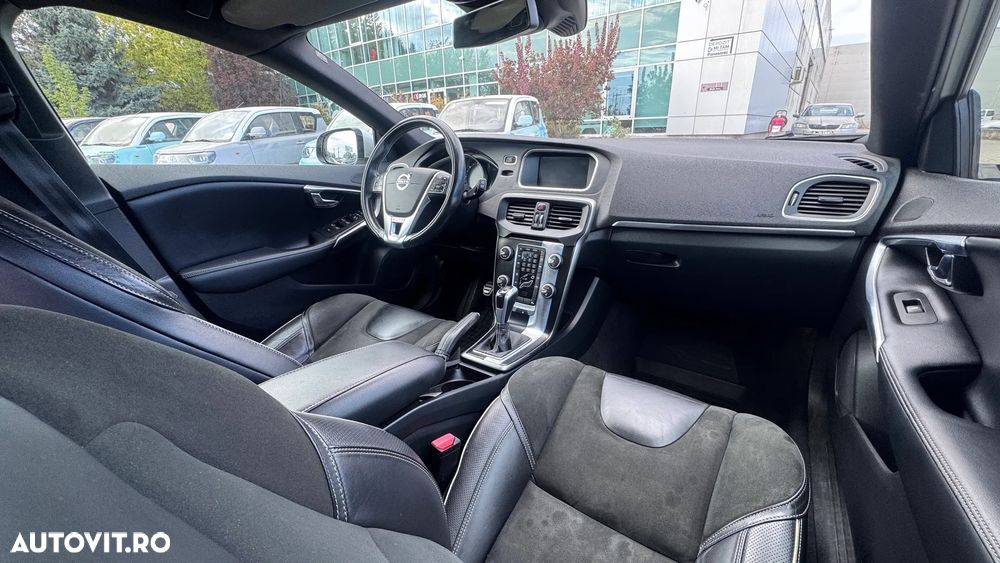 Volvo V40 D4 RDesign - 17