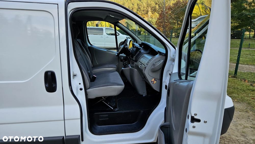 Opel VIVARO - 38
