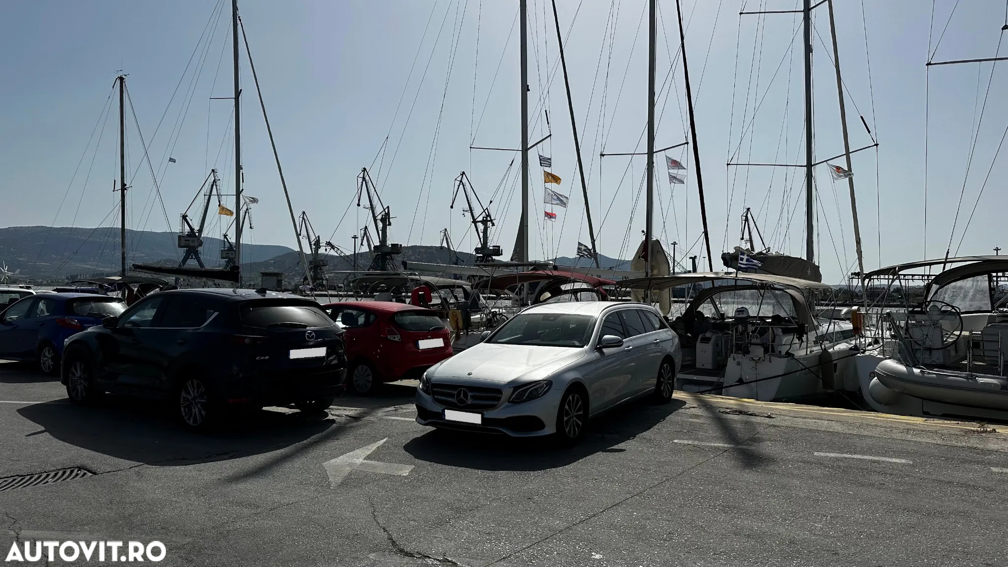 Mercedes-Benz E 200 d T 9G-TRONIC - 9