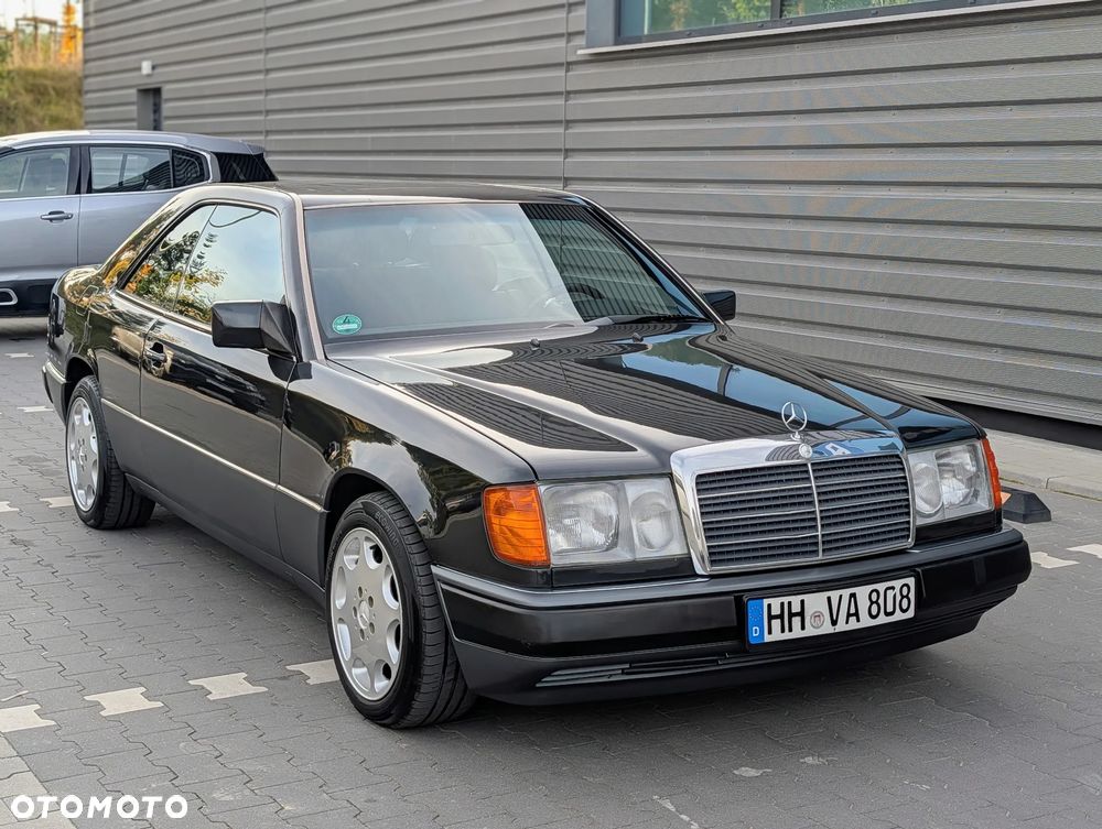 Mercedes-Benz W124 (1984-1993) - 1