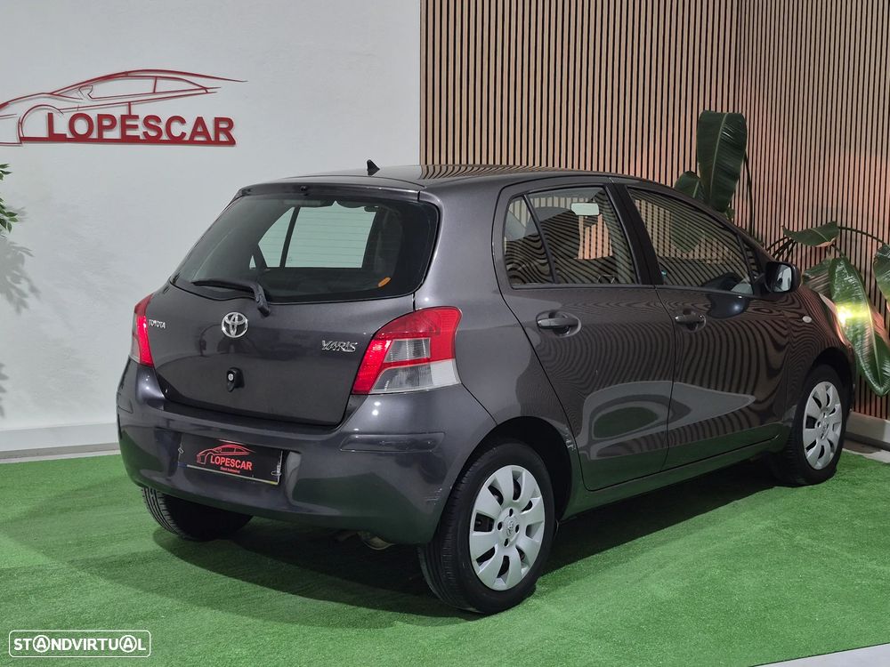 Toyota Yaris 1.0 VVT-i Comfort - 4