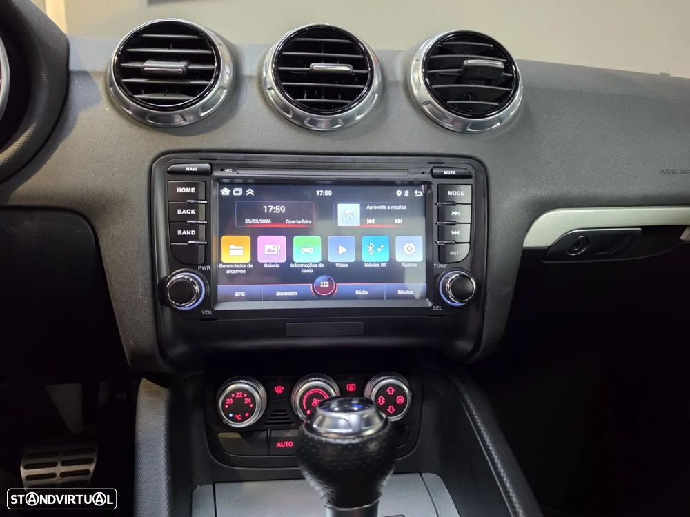 Audi TT Coupé 2.0 TDI ultra quattro S tronic - 32