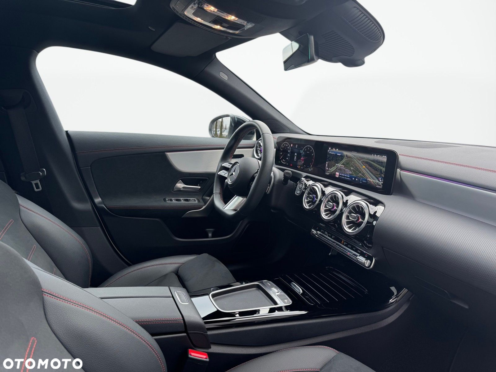 Mercedes-Benz CLA 200 AMG Line 7G-DCT - 16