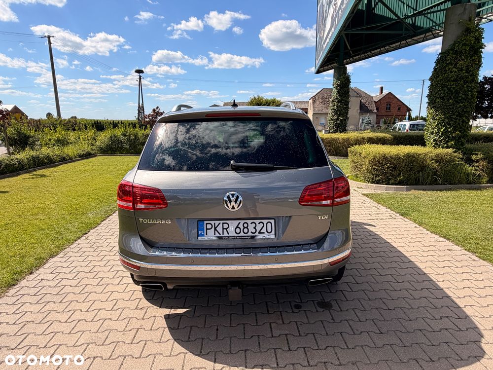 Volkswagen Touareg 3.0 V6 TDI SCR Blue Motion DPF Automatik Terrain Tech Executive Edition - 10