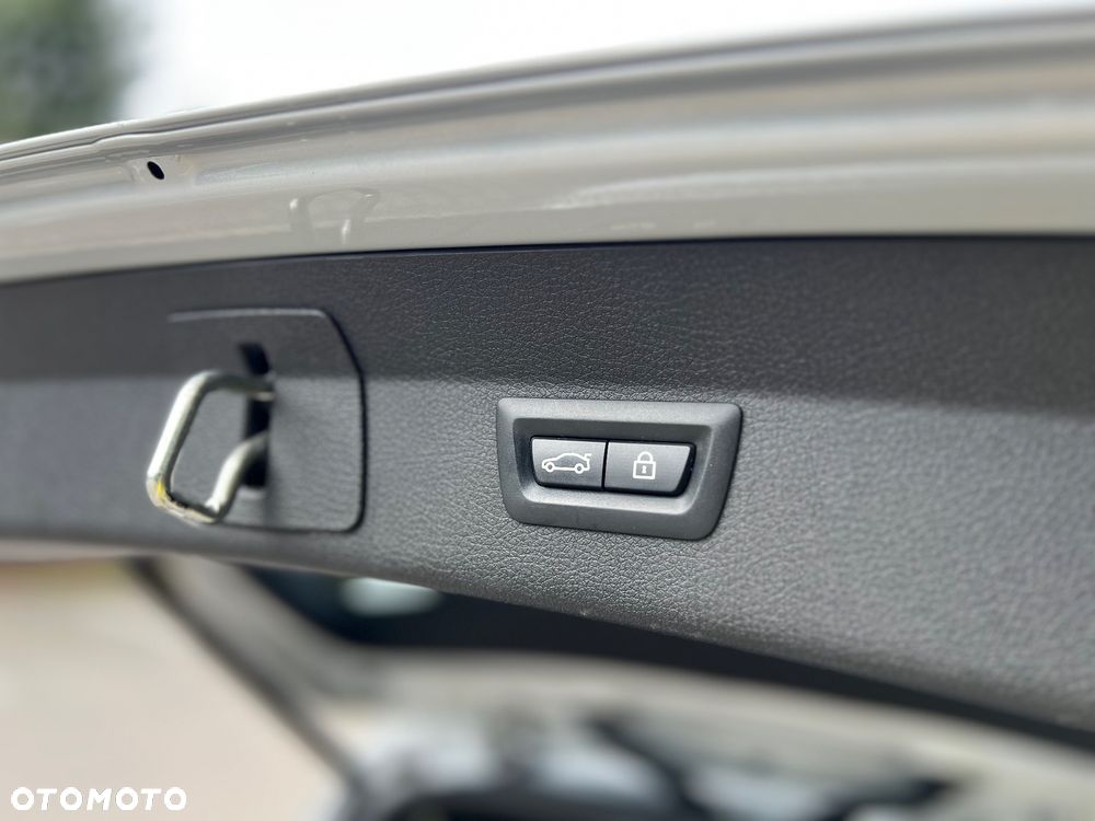 BMW Seria 2 220i Gran Tourer Sport-Aut Sport Line - 37