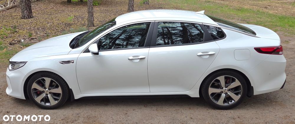 Kia Optima - 13