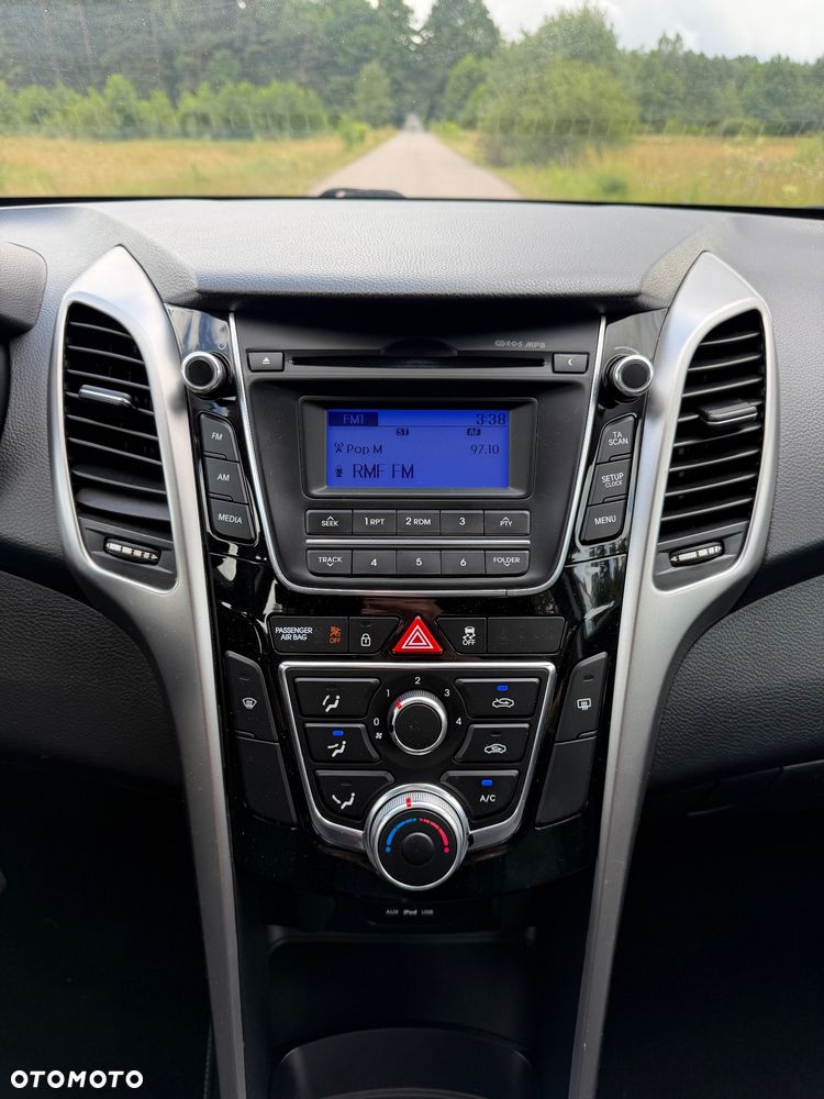 Hyundai i30 1.4 CRDi Advantage - 17