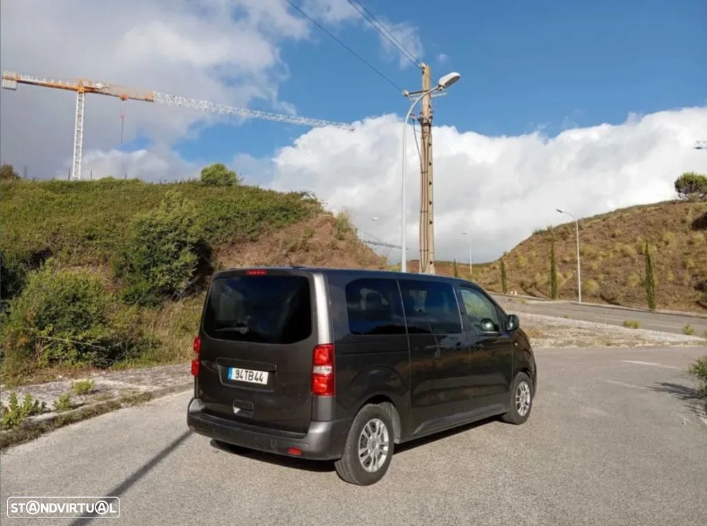Peugeot Traveller 1.6 BlueHDi L2H1 Standard - 4