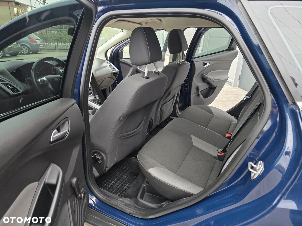 Ford Focus - 21