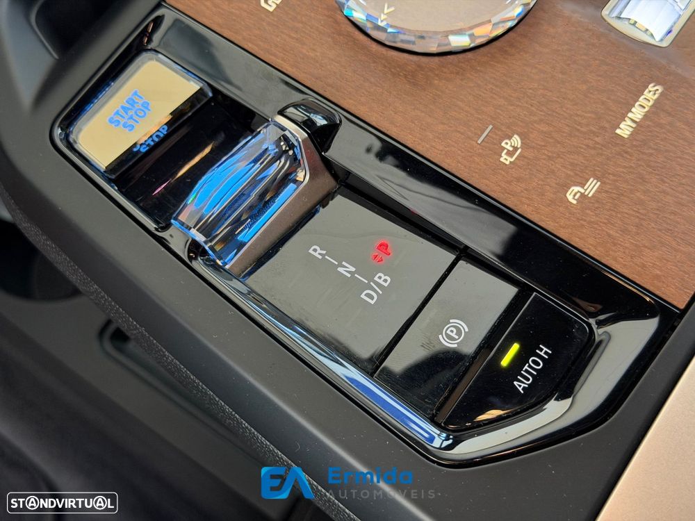 BMW iX xDrive 40 Pack Desportivo - 40