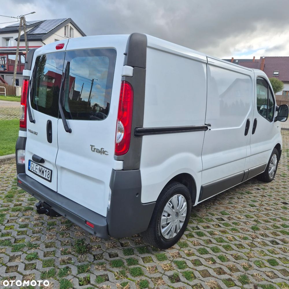 Renault Trafic 2008 photo 4