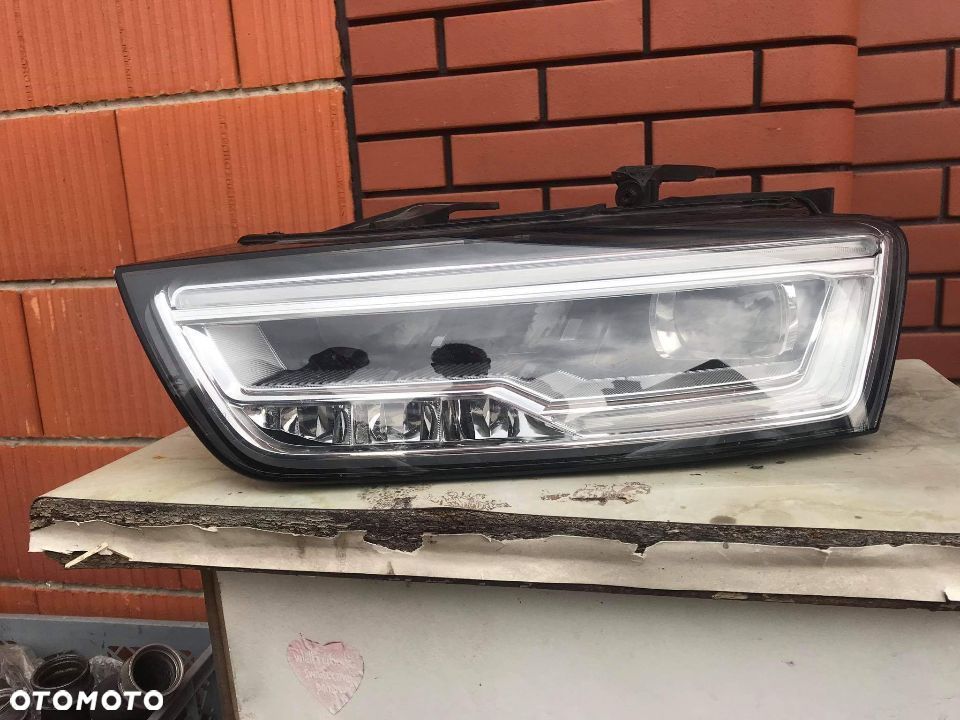 REFLEKTOR AUDI Q3 2015- 8u0 941 033 full led - 1