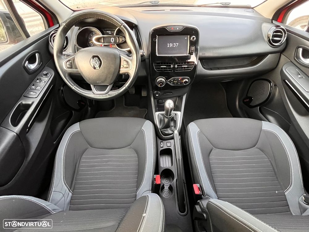 Renault Clio Sport Tourer 1.5 dCi Luxe - 22