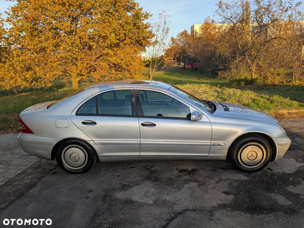 Mercedes-Benz Klasa C - 4