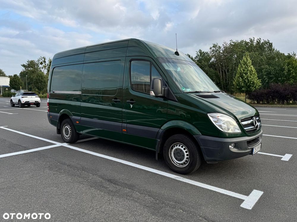 Mercedes-Benz Sprinter - 29