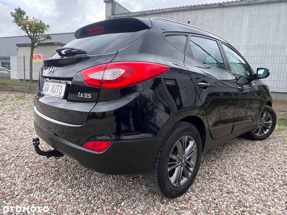 Hyundai ix35 1.6 2WD Fifa World Cup Edition - 10