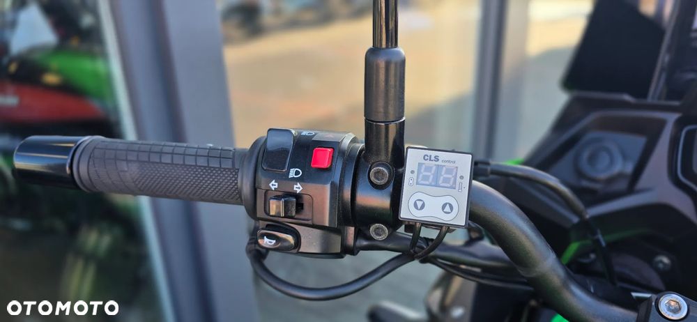 Kawasaki Versys 650 - 24