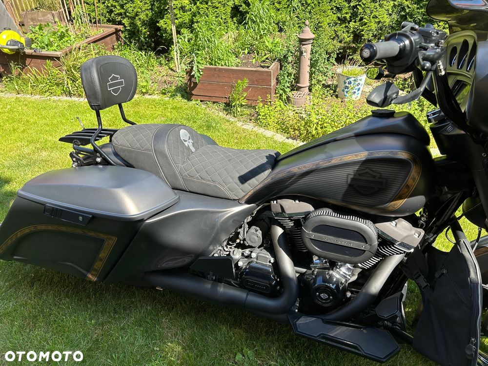 Harley-Davidson Touring Street Glide - 9