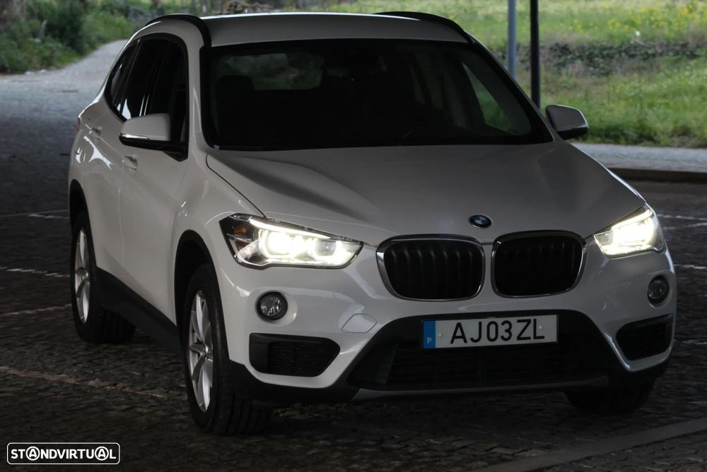 BMW X1 16 d sDrive Line Sport - 7