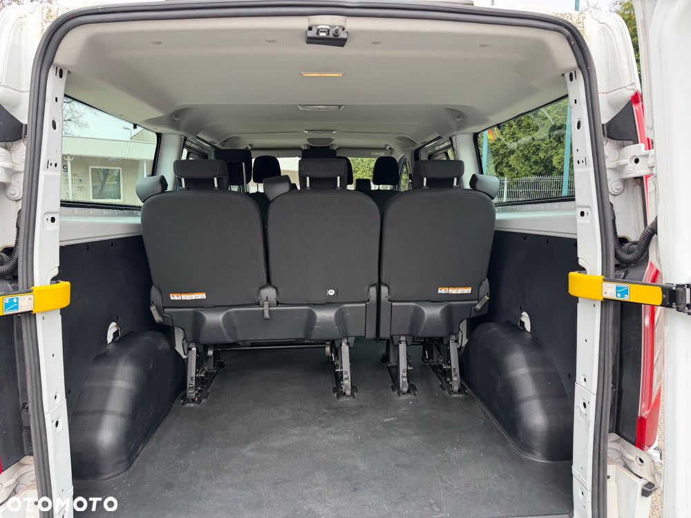 Ford Transit Custom - 8