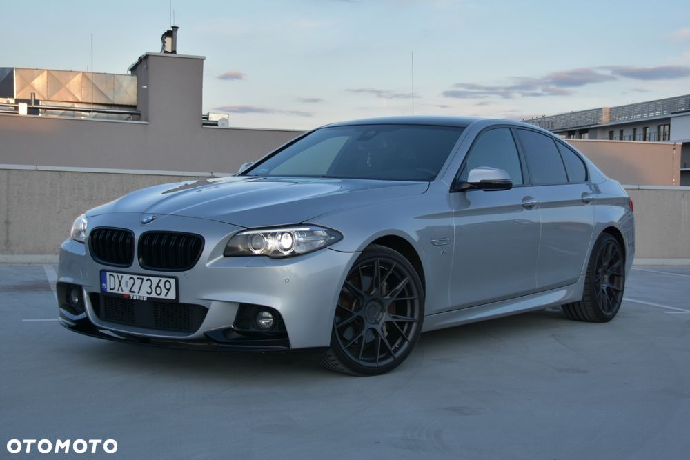 BMW Seria 5 530d xDrive - 17