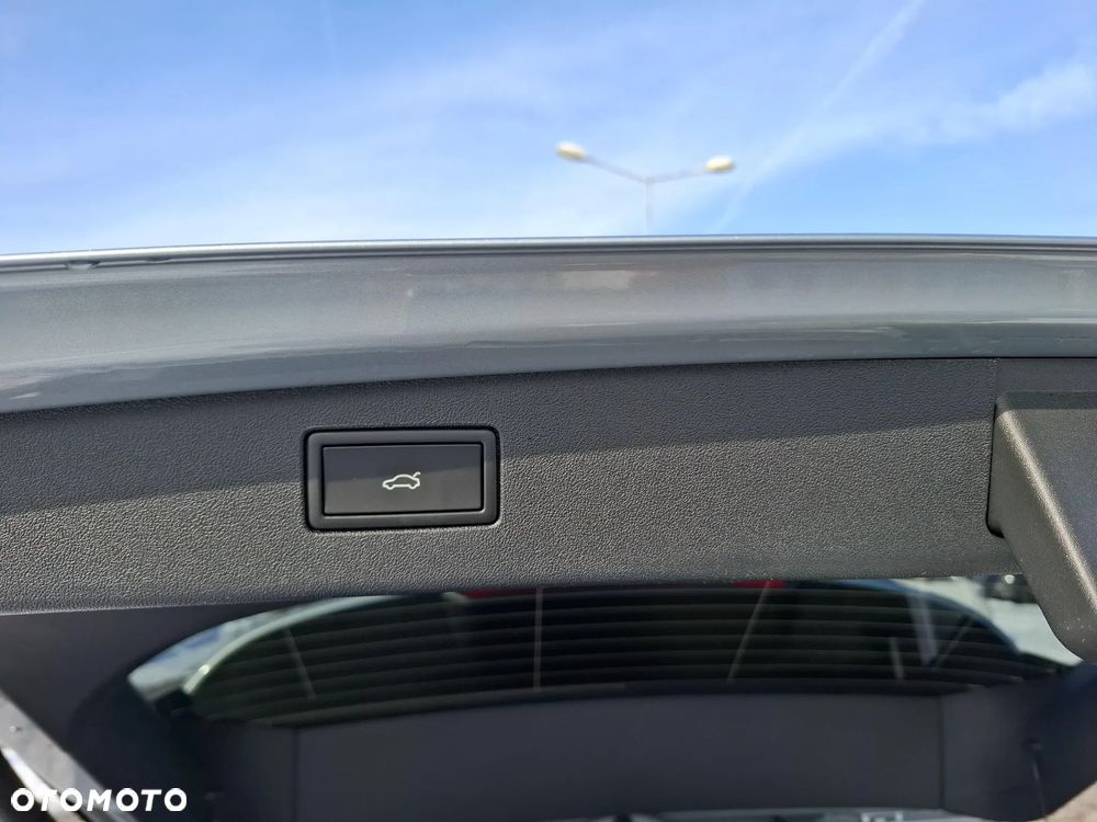 Volkswagen Tiguan - 18