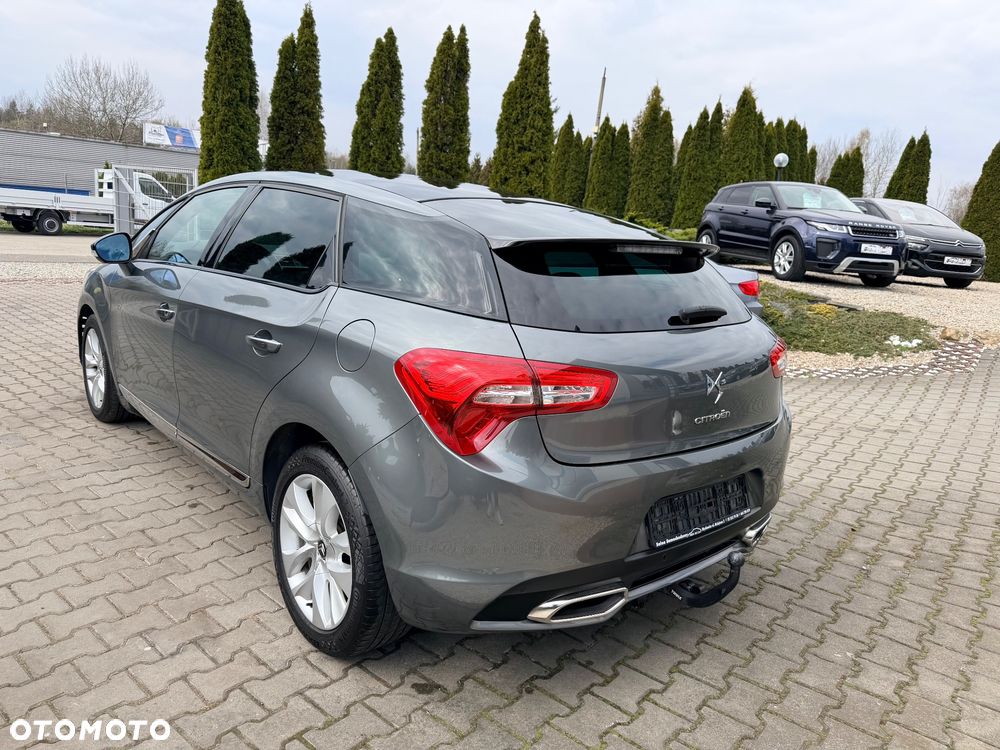 Citroën DS5 1.6 THP SoChic - 5