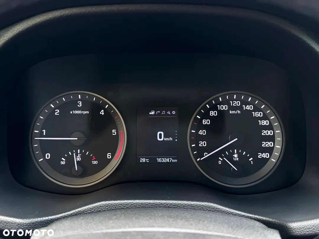 Hyundai Tucson - 22