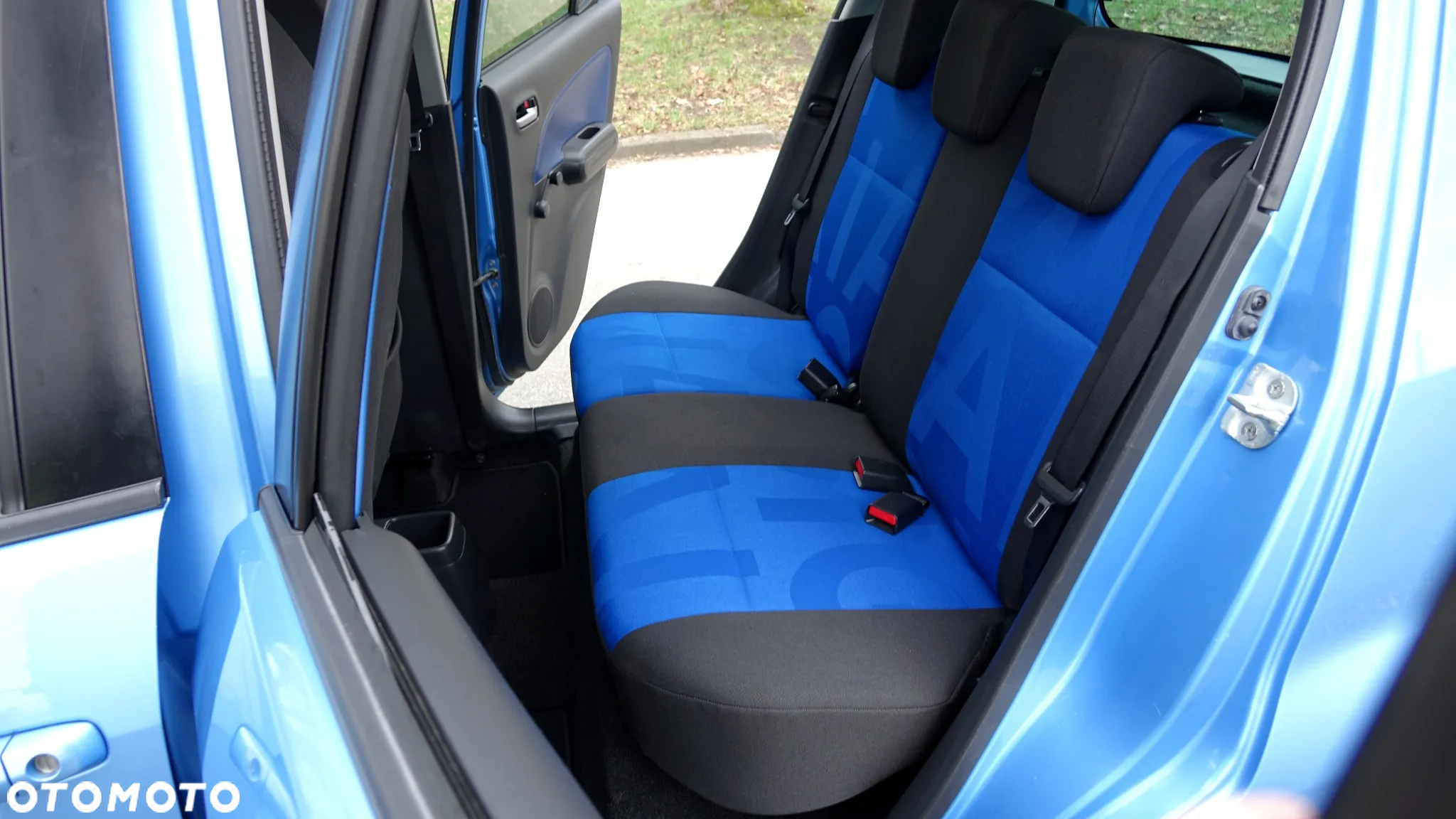 Opel Agila 1.0 Essentia - 7