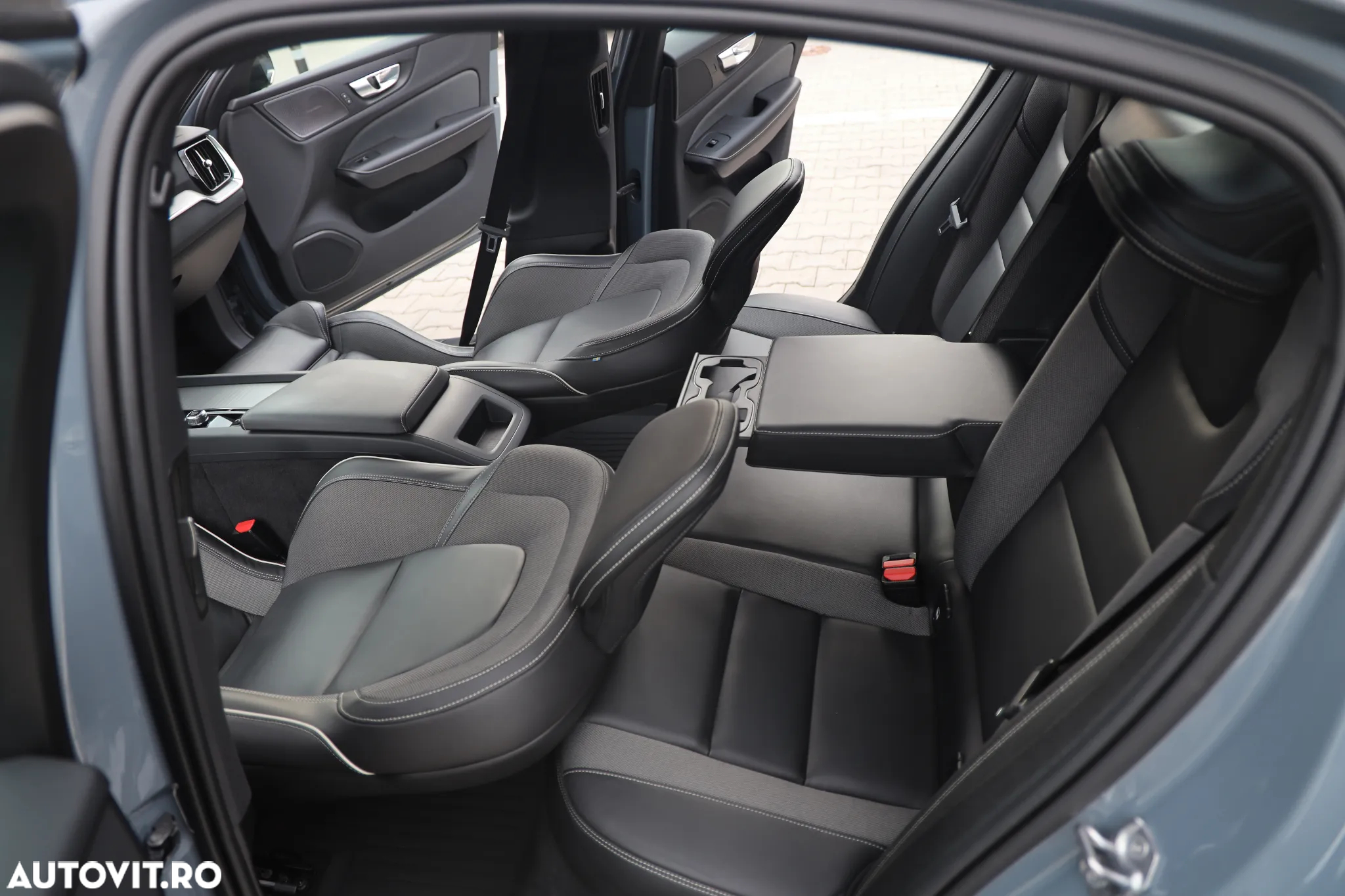 Volvo S60 T4 Geartronic RDesign - 8