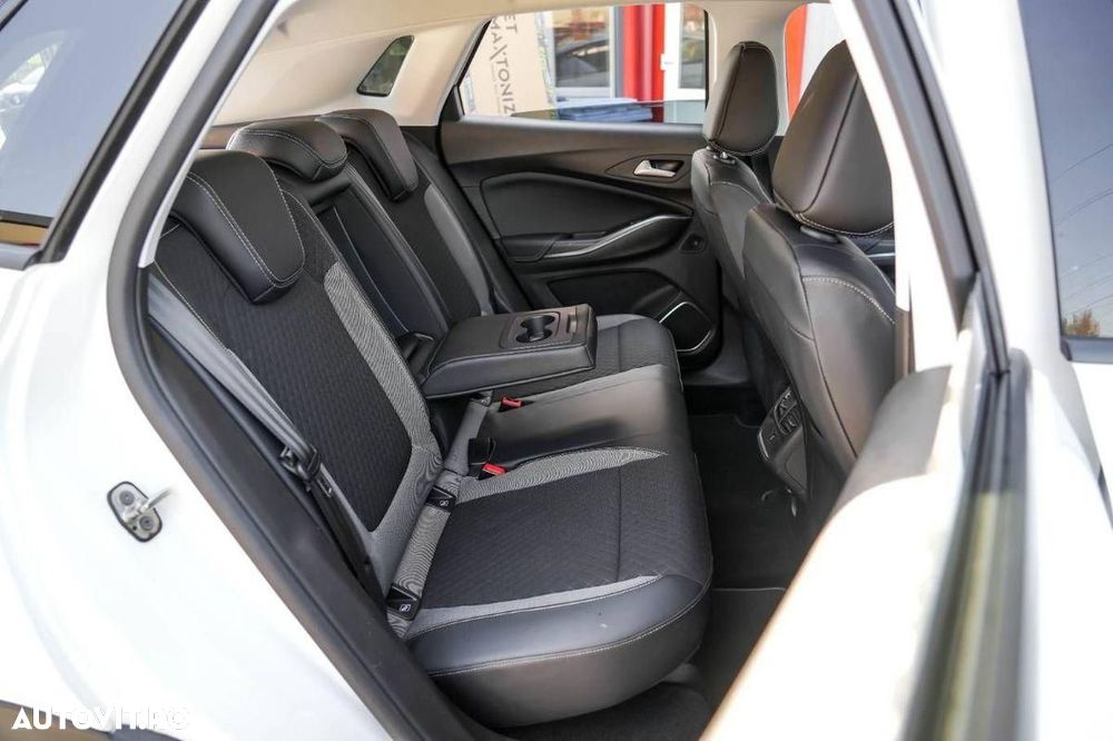 Opel Grandland X - 16