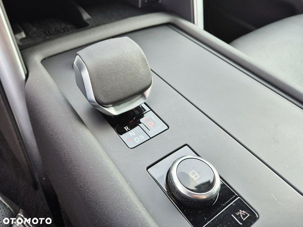 Land Rover Discovery - 36