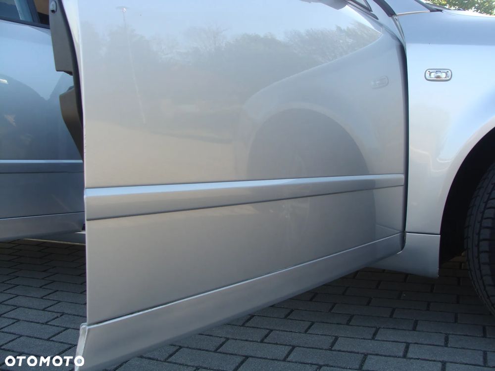 Audi A4 Avant - 31