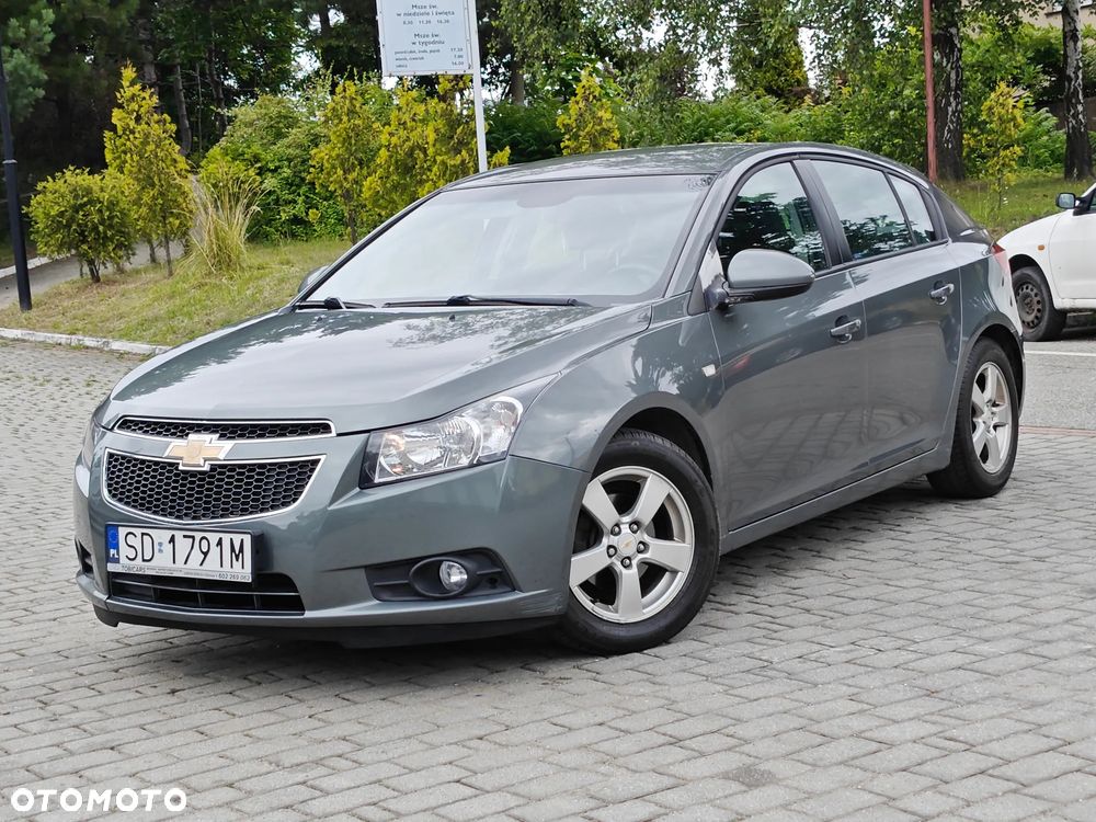 Chevrolet Cruze 1.6 LT - 3