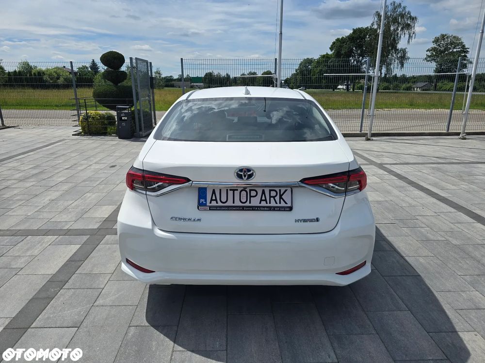 Toyota Corolla - 13