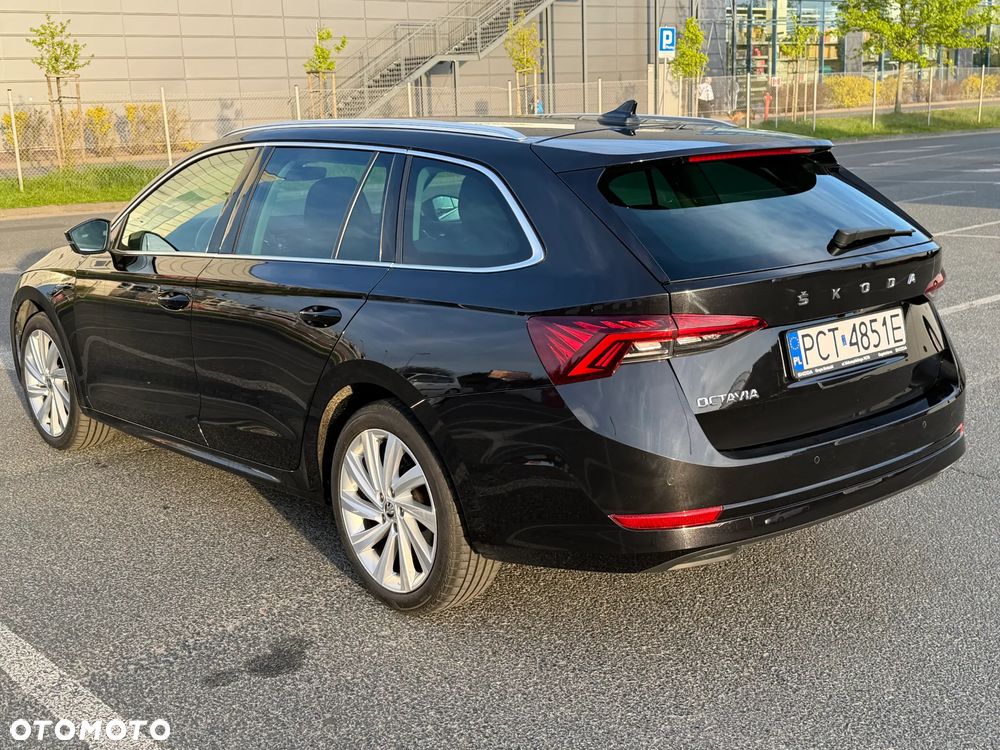 Skoda Octavia 2.0 TDI 4x4 Style DSG - 3