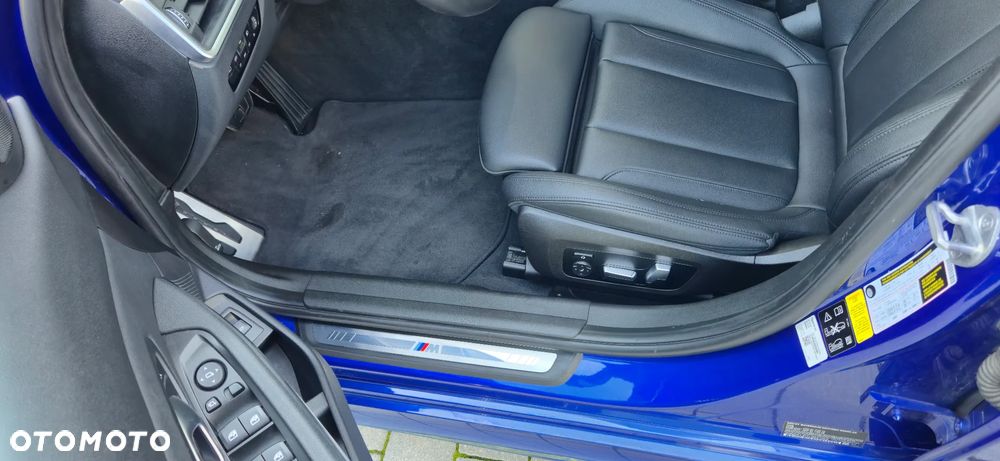 BMW Seria 3 330i xDrive M Sport - 19