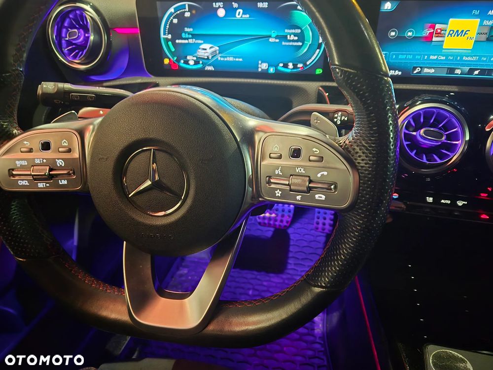 Mercedes-Benz Klasa A 200 4-Matic AMG Line 8G-DCT - 21