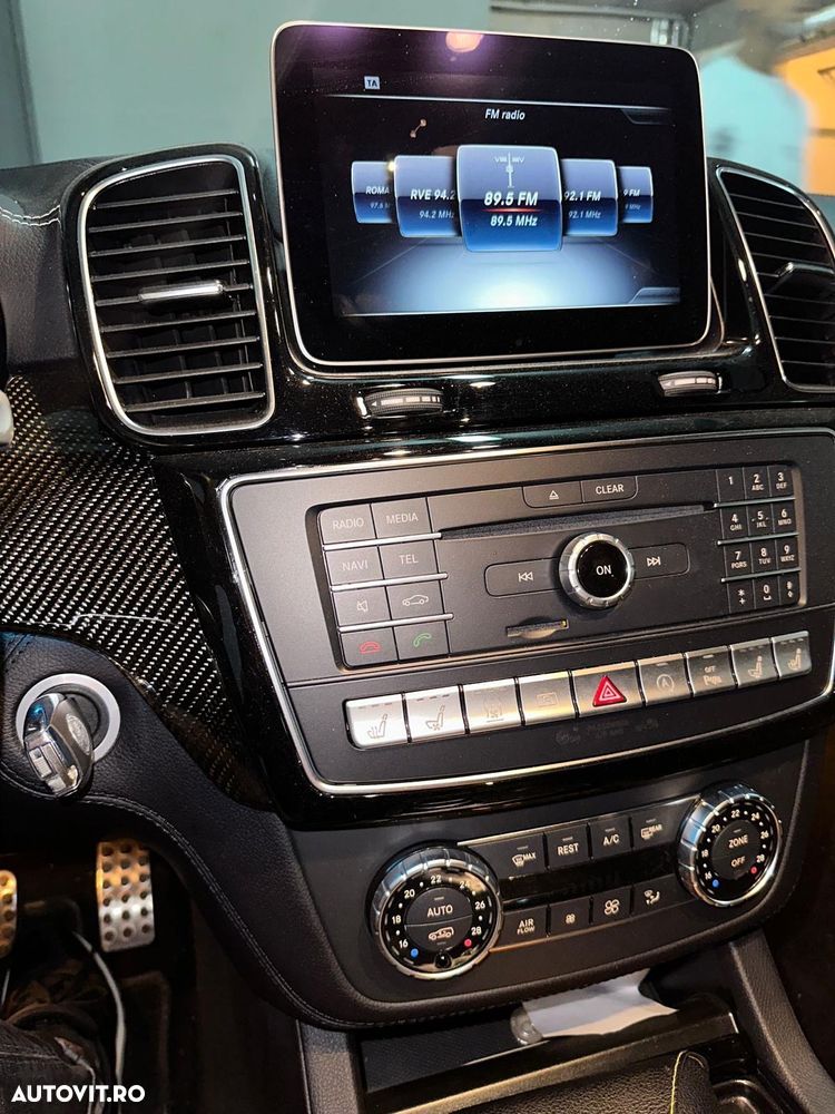 Mercedes-Benz GLE - 10