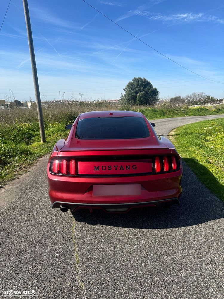 Ford Mustang 2.3 Eco Boost Aut. - 11