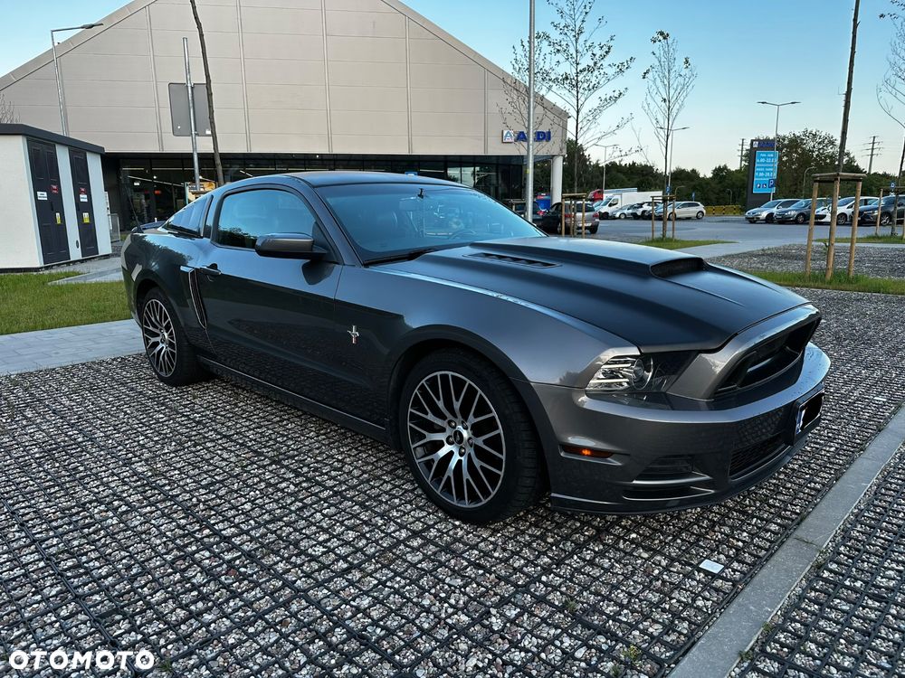 Ford Mustang 3.7 V6 Premium - 3
