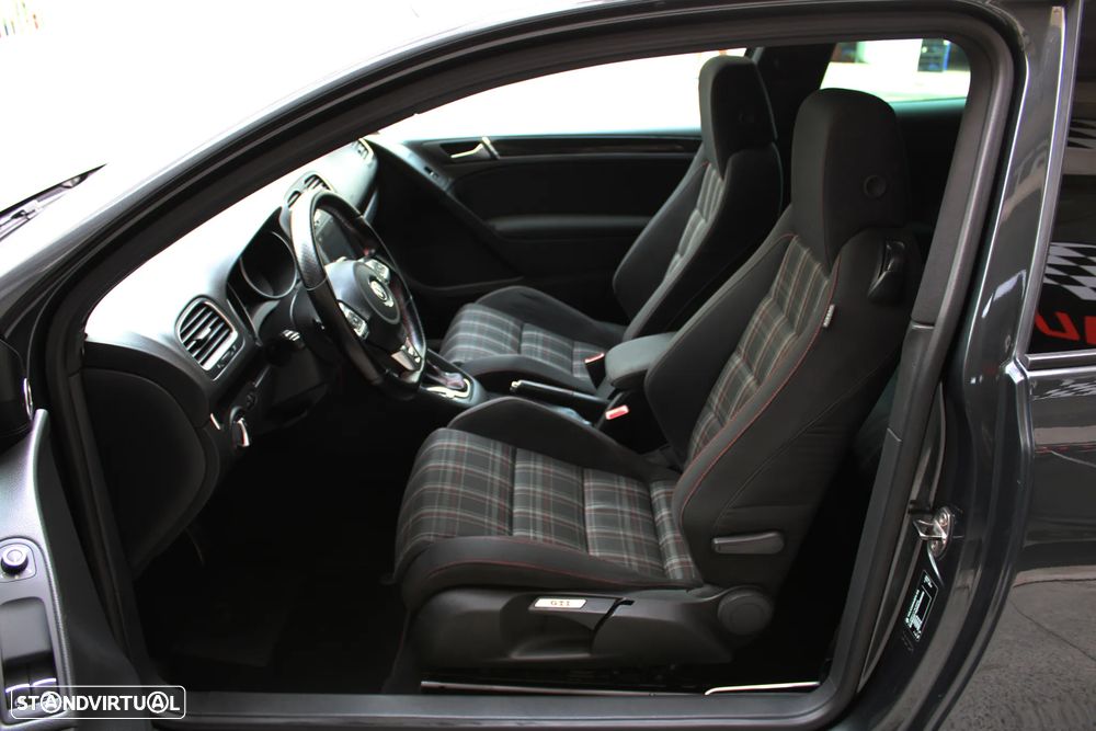 VW Golf 2.0 GTI DSG - 7