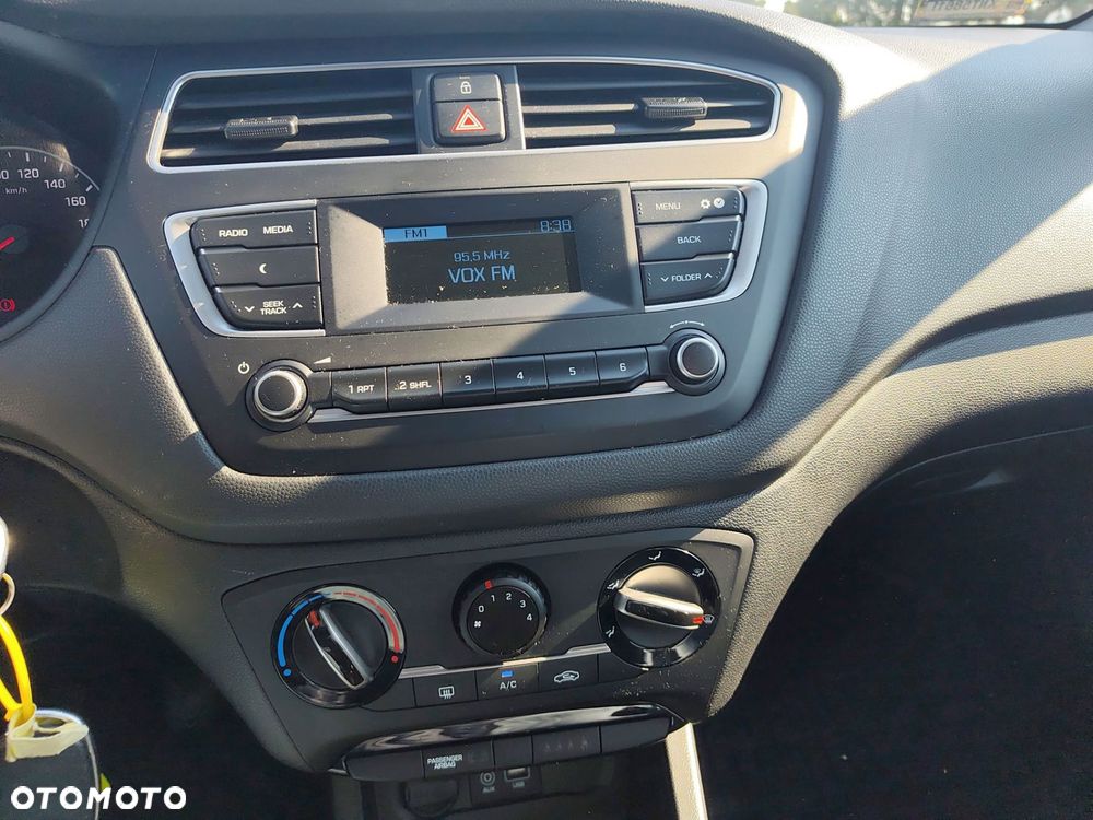 Hyundai i20 1.2 Classic Plus - 22