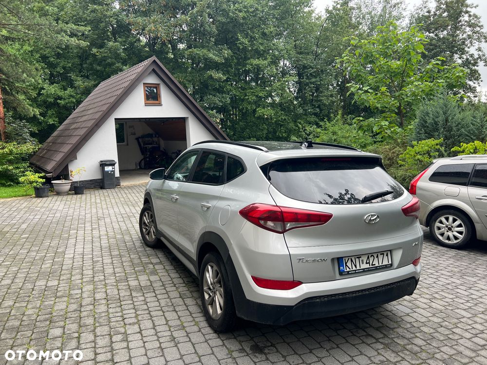 Hyundai Tucson - 4